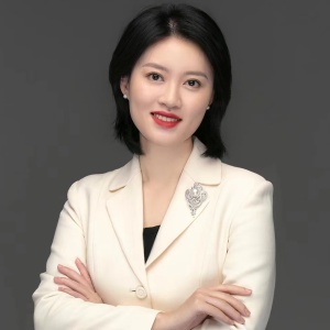 刘锆戎 